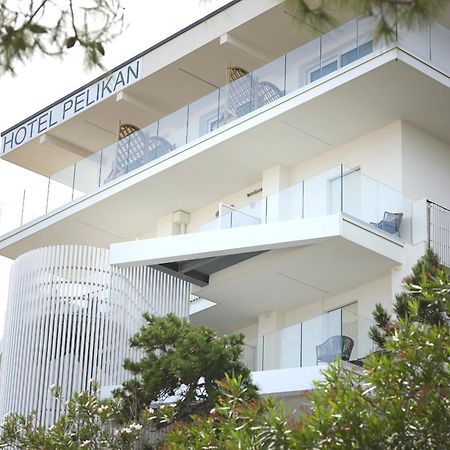 Hotel Pelikan Линяно Сабиадоро Екстериор снимка